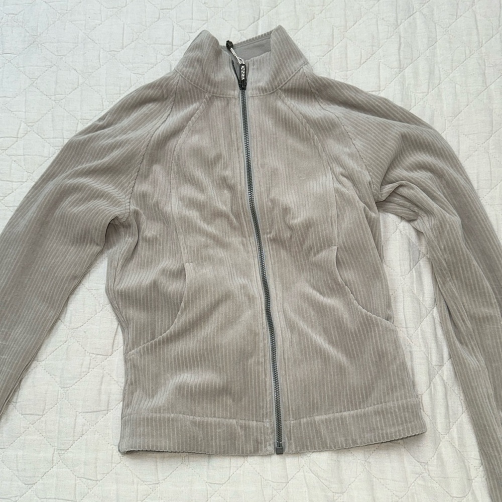 Lululemon Cropped Zipup